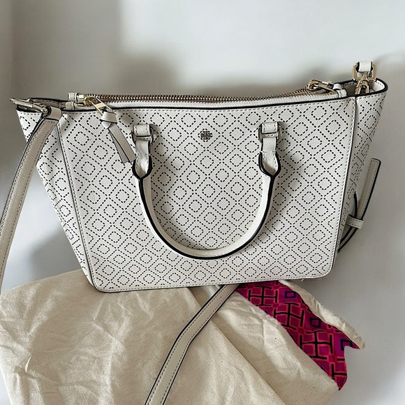 💖 Tory Burch Perforated Leather Tote Bag - White Cream Shoulder Purse Handbag - Picture 2 of 6